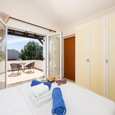 Athena Classico Villa *