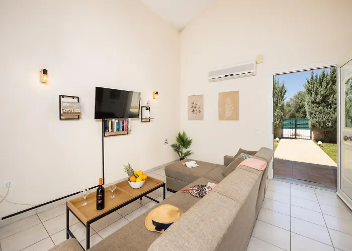 Villa Athena Classico *