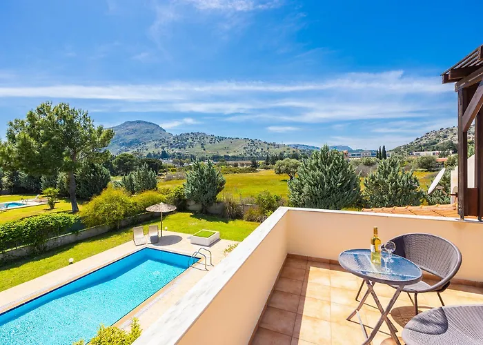 Villa Athena Classico *